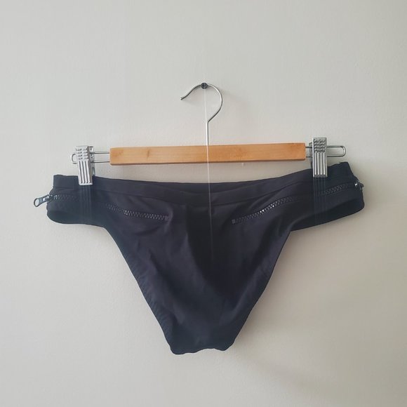 Agent Provocateur Blaize Bikini Bottoms. Size 3 / US 6 / Small. Black. - Picture 2 of 8